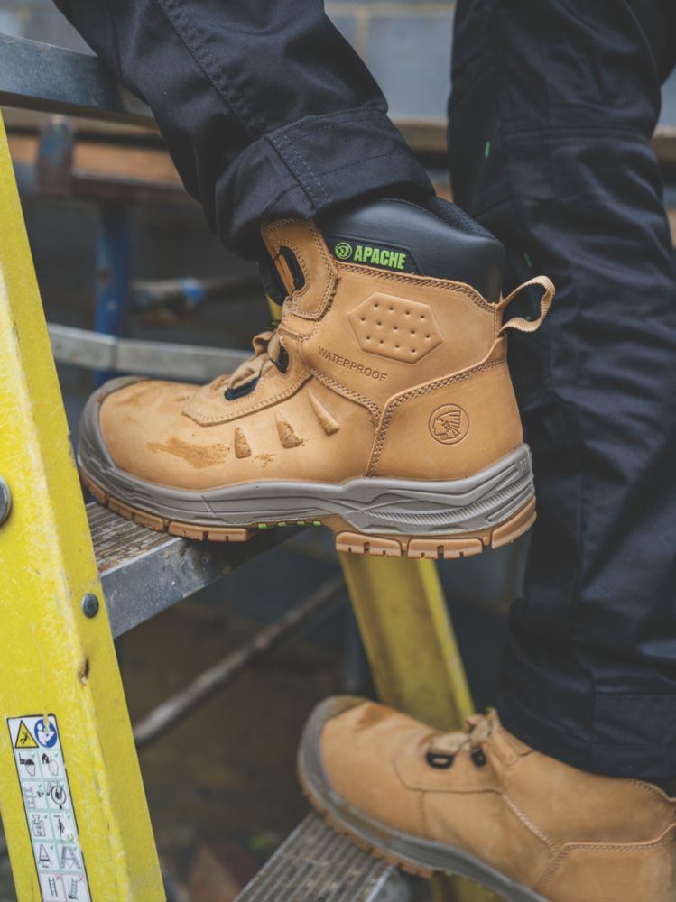 Apache Size 13 Wheat Waterproof Safety Boots - Screwfix