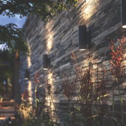 Philips hue deals appear outdoor