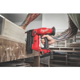 Milwaukee m18 18 gauge nail online gun