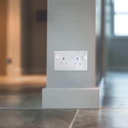 British General 900 Series 13A 2-Gang DP Switched Plug Socket White