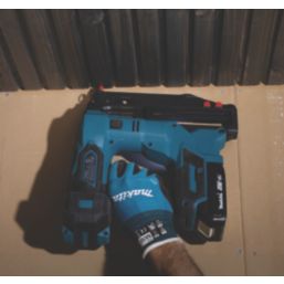 Makita DBN601ZJ 64mm 18V Li-Ion LXT Brushless Second Fix Cordless Nail Gun - Bare