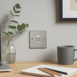 Knightsbridge  1-Gang RJ45 Brushed Chrome with Colour-Matched Inserts