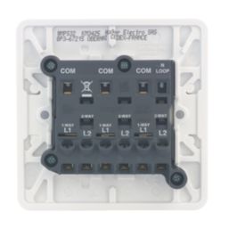 Hager Sollysta WMPS32 10AX 3-Gang 2-Way Light Switch  White