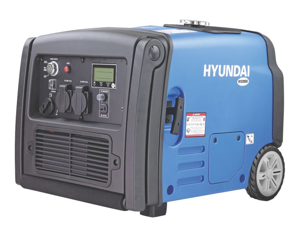 Hyundai HY3200SEi 3200W Inverter Generator 230V Screwfix