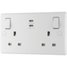 British General 800 Series 13A 2-Gang SP Switched Socket + 3.25A 22W 2-Outlet Type C USB Charger White