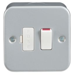 Knightsbridge  13A Switched Metal Clad Fused Spur   with White Inserts
