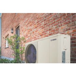 Bosch Compress 2000 12.1kW Air-Source Air-Water Full Monobloc Reversible 1-Phase Heat Pump