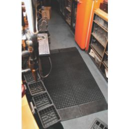 COBA Tough Deck Non-Slip Interlocking Decking (Female Ramped Edges)  Black 0.48m x 0.18m 4 Pack