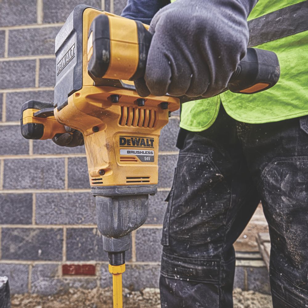 Dewalt cordless on sale paddle mixer