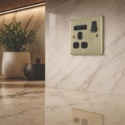 LAP  13A 1-Gang SP Switched Socket + 3A 18W 2-Outlet Type A & C USB Charger Antique Brass with Black Inserts