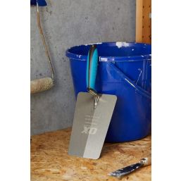 Curved deals bucket trowel