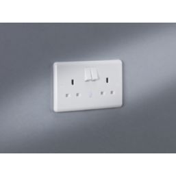 Knightsbridge  13A 2-Gang DP Switched Socket with Night Light White