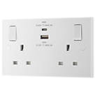British General 900 Series 13A 2-Gang SP Switched Socket + 3A 45W 2-Outlet Type A & C USB Charger White