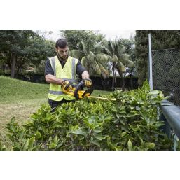 DeWalt  DCM563P1-GB 55cm 18V 1 x 5.0Ah Li-Ion XR  Cordless Hedge Trimmer