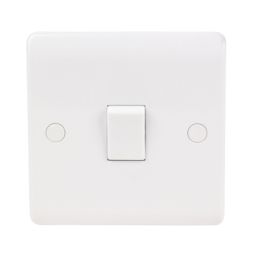 LAP  10AX 1-Gang Intermediate Switch White