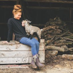 Muck Boots Arctic Sport Mid Size 7 Womens Wine Non Safety Wellies