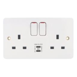 Hager Sollysta WMSS82-USBCC 13A 2-Gang 2P+E Switched Socket + 3.1A 27W 2-Outlet Type C USB Charger White