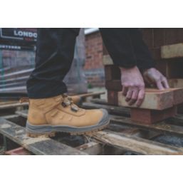 Apache  Size 7  Wheat Waterproof  Safety Boots