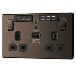 LAP  13A 2-Gang SP Switched Wi-Fi Extender Socket + 2.1A 10.5W 1-Outlet Type A USB Charger Black Nickel with Black Inserts