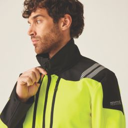 Regatta Hi Vis XPro 3 Layer Softshell  Jacket Black/Yellow Medium 40" Chest