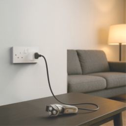 Masterplug 3-Pin Fused Shaver Adaptor