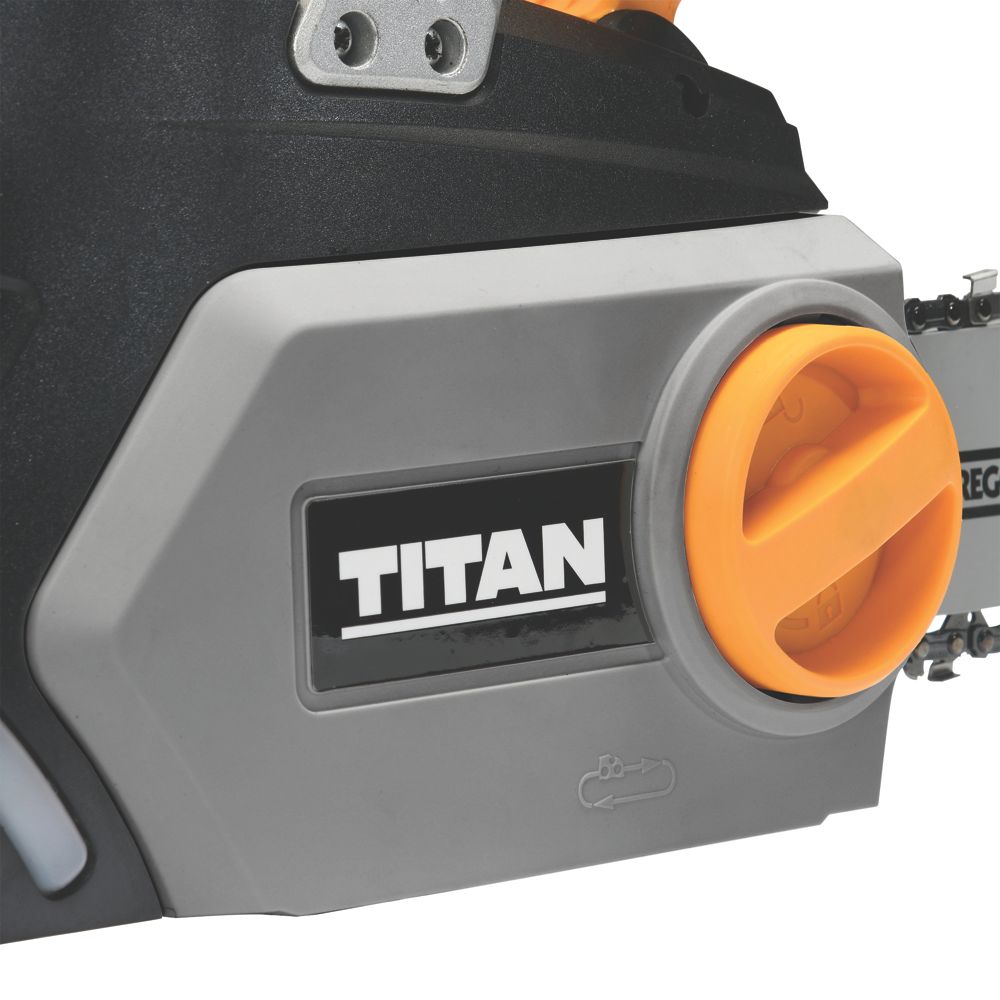 Titan TTI932CHN 18V 1 x 5.0Ah Li Ion TXP Cordless 25cm Chainsaw Screwfix