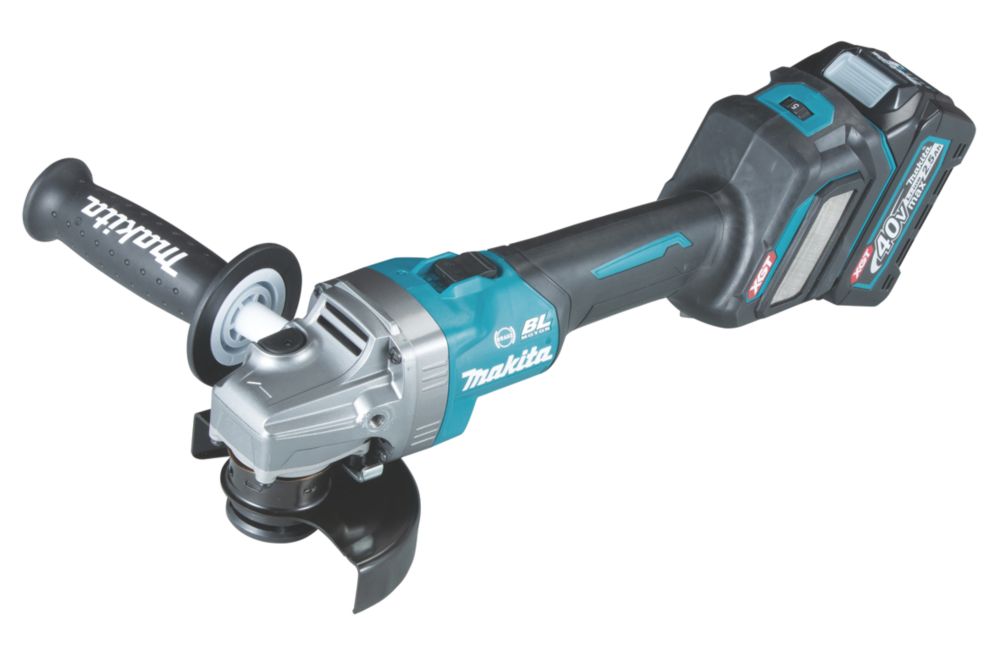 Makita GA022GD202 40V 2 x 2.5Ah Li Ion XGT 4 1 2 Brushless Cordless AWS Angle Grinder Kit Screwfix