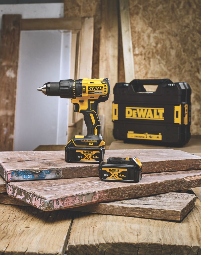 DeWalt DCD778M2T SFGB 18V 2 x 4.0Ah Li Ion XR Brushless Cordless Combi Drill Screwfix