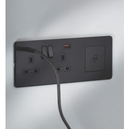 Knightsbridge A 13A 2-Gang DP Combination Plate + 4.0A 18W 2-Outlet Type A & C USB Charger Matt Black with Black Inserts