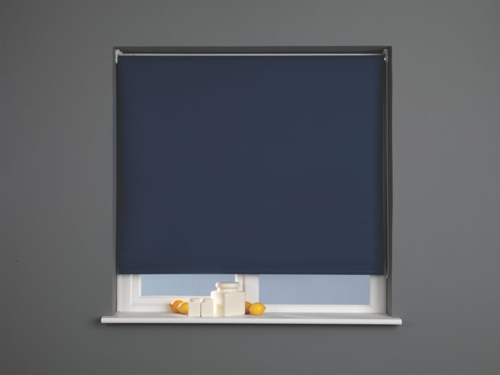 Polyester Roller Blackout Blind Navy 900mm x 1700mm Drop Screwfix