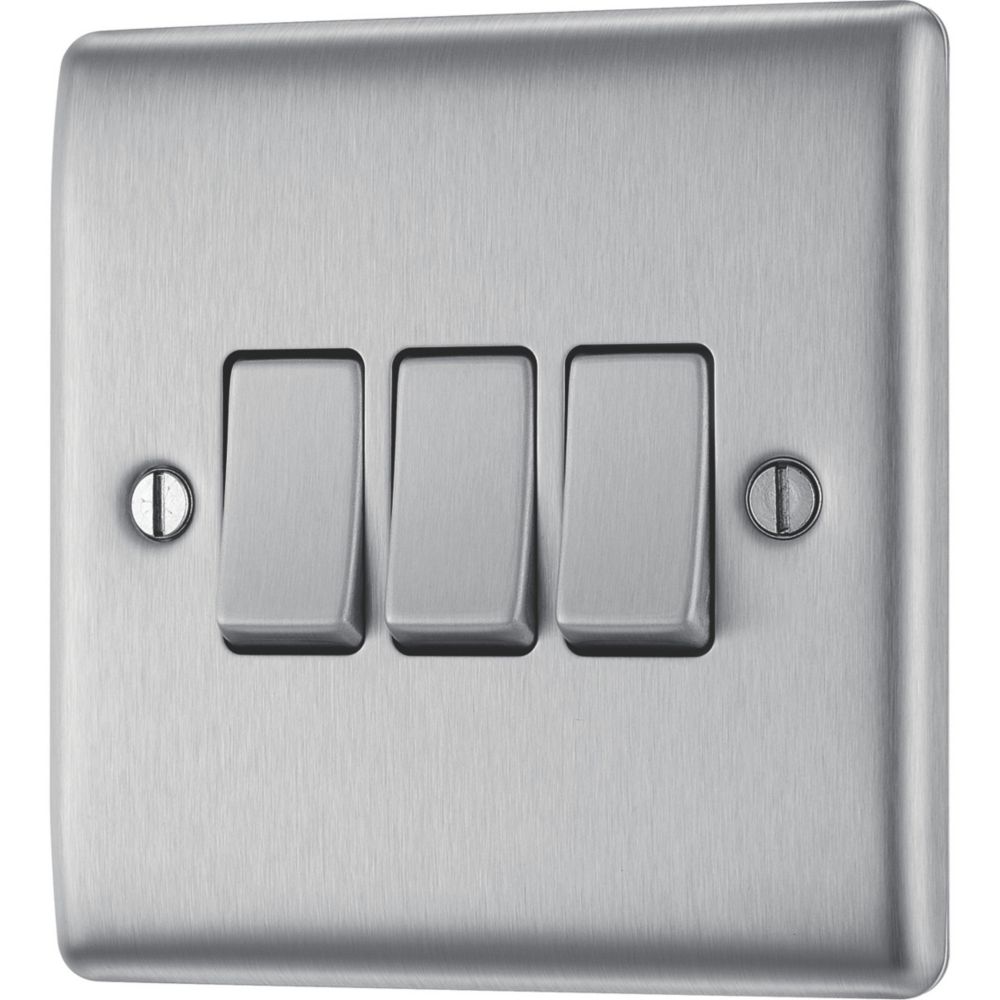 British General Nexus Metal 20A 16AX 3-Gang 2-Way Light Switch  Brushed Steel
