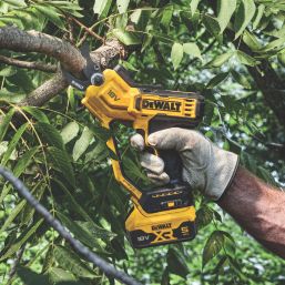 DeWalt DCMPP568N XJ 18V Li Ion XR Cordless Bypass Powered Pruner