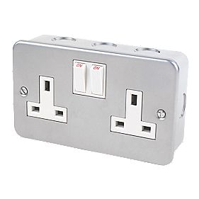 13A 2-Gang SP Switched Metal Clad Socket with White Inserts