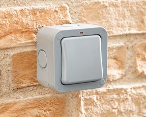 Shop Outdoor Switches