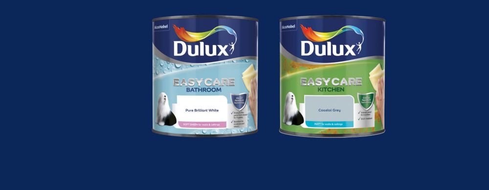 Dulux Easycare Matt Pure Brilliant White Emulsion Kitchen Paint 2.5Ltr -  Screwfix