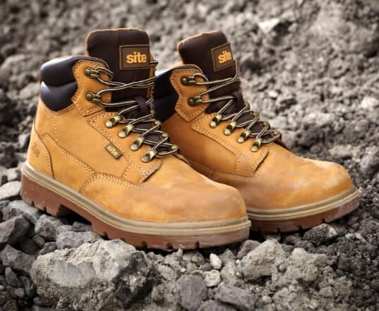 Screwfix cheap safety footwear