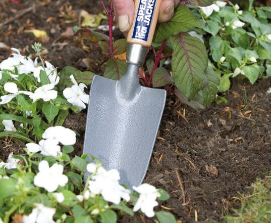 Lawn edging on sale tool screwfix