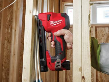 Milwaukee discount m12 screwfix