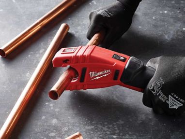 Screwfix milwaukee deals pipe cutter