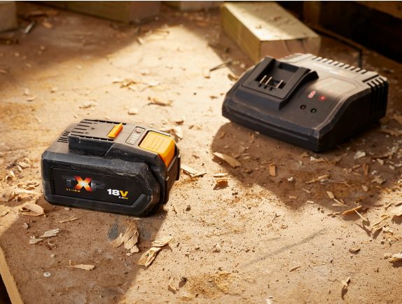 Titan 18v battery hotsell
