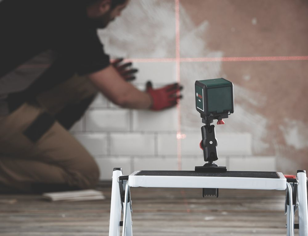 The ultimate Bosch Quigo SelfLevelling Cross Line Red Beam Laser Reviews